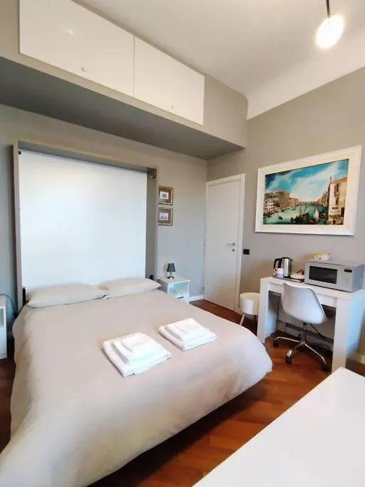 Smart Sarpi Monolocale Apartment Milan 0*,  Italy